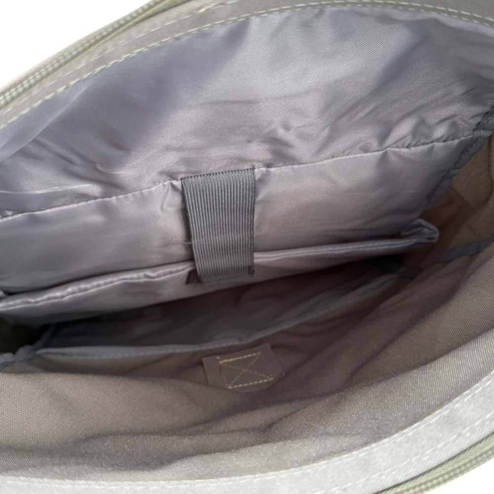 NWT Atley James Dakota Roll-Top Backpack - Khaki Tan with Cork Accents - Picture 4 of 4